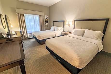 Queen Room with Two Queen Beds - Mobility and Hearing Access/Non-Smoking