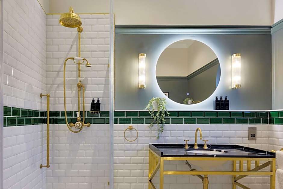 The Samuel Ryder Hotel St Albans, Tapestry Collection Hilton