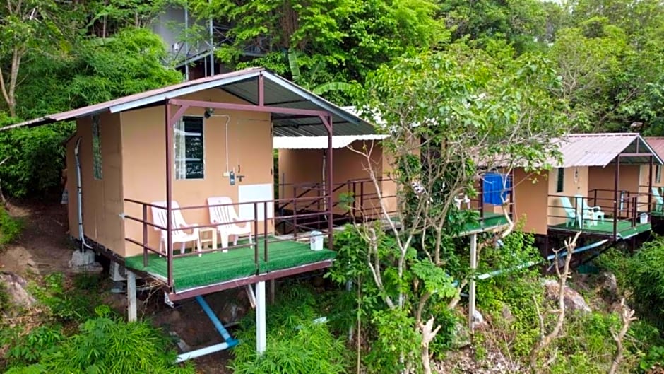 Phi Phi Seaside Bungalow