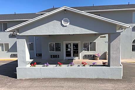 Super 8 by Wyndham Price