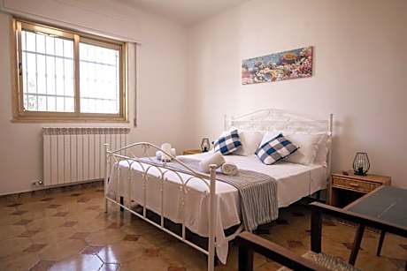 Villa a 300mt dalla spiaggia, parcheggio privato