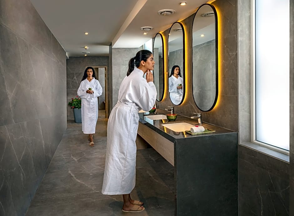 O by Tamara Coimbatore