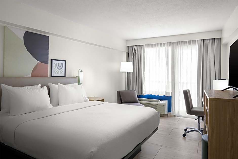 Spark by Hilton Virginia Beach Oceanfront