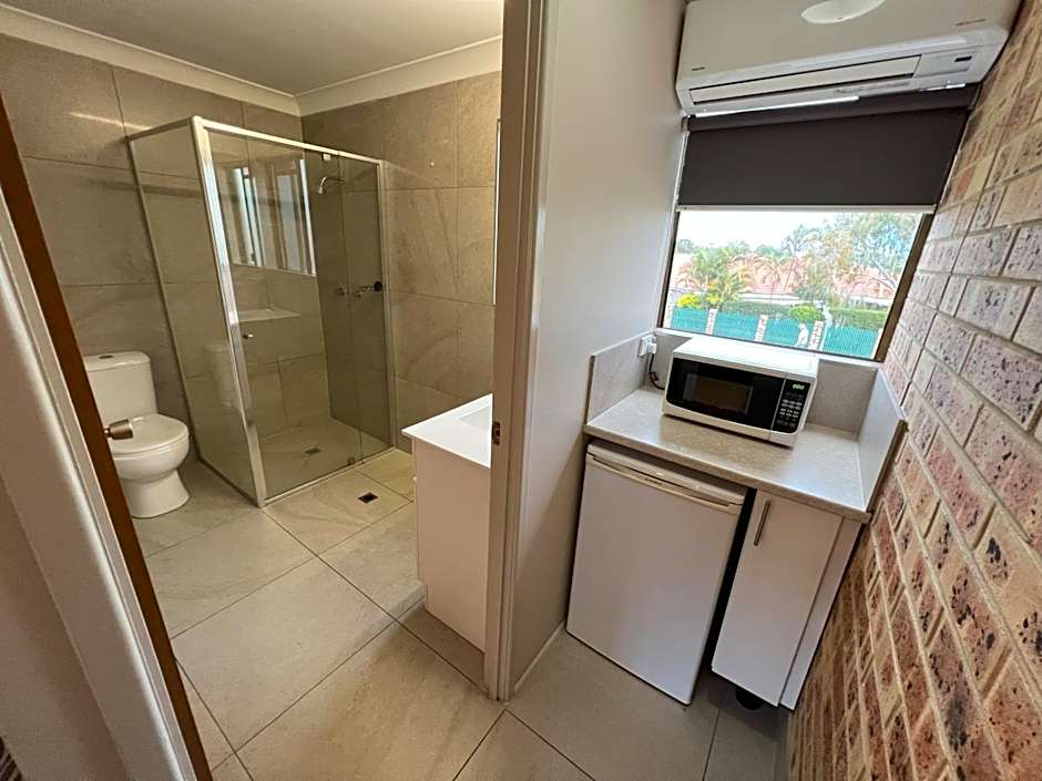 Golden Beach Motor Inn