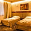 Hotel Relax