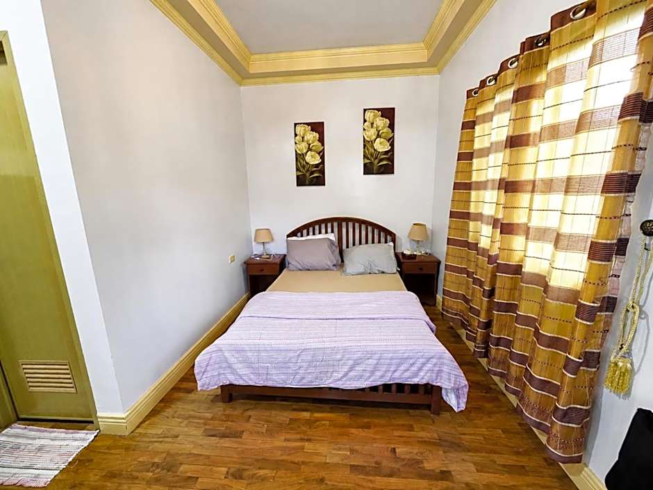 BregmanGuestHouse