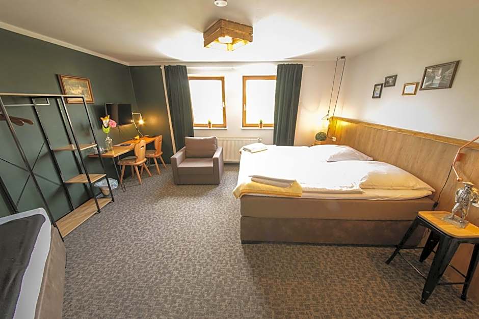 Hotel Kraus Ruhiges Hotel in Bielefeld-Heepen, kostenloser Parkplatz