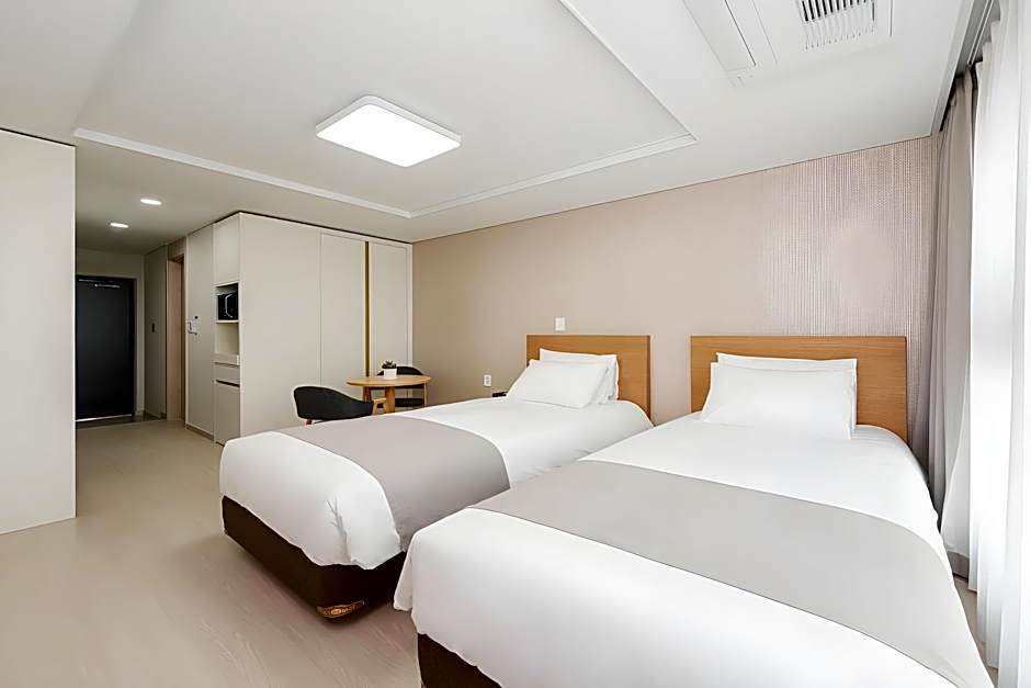 Centum Mark Hotel Yang Yang