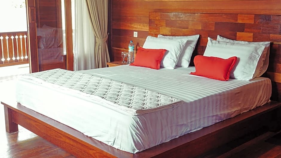 Madaira Villa Senggigi