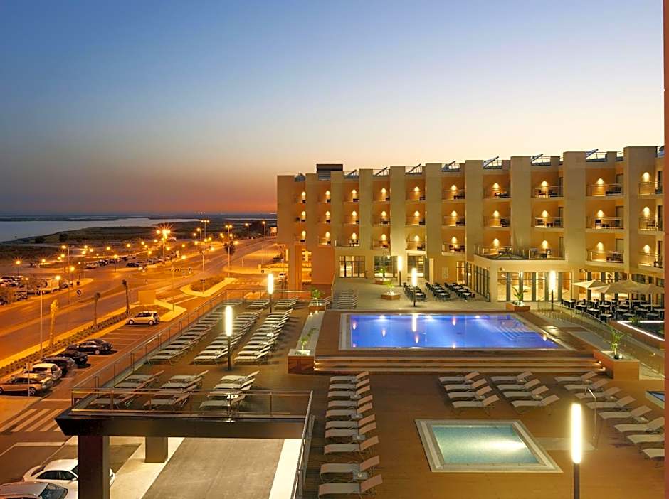 Real Marina Hotel & Spa