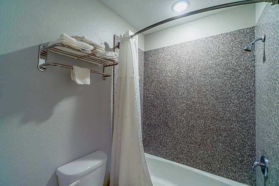 Atria Extended Stays By OYO Jourdanton