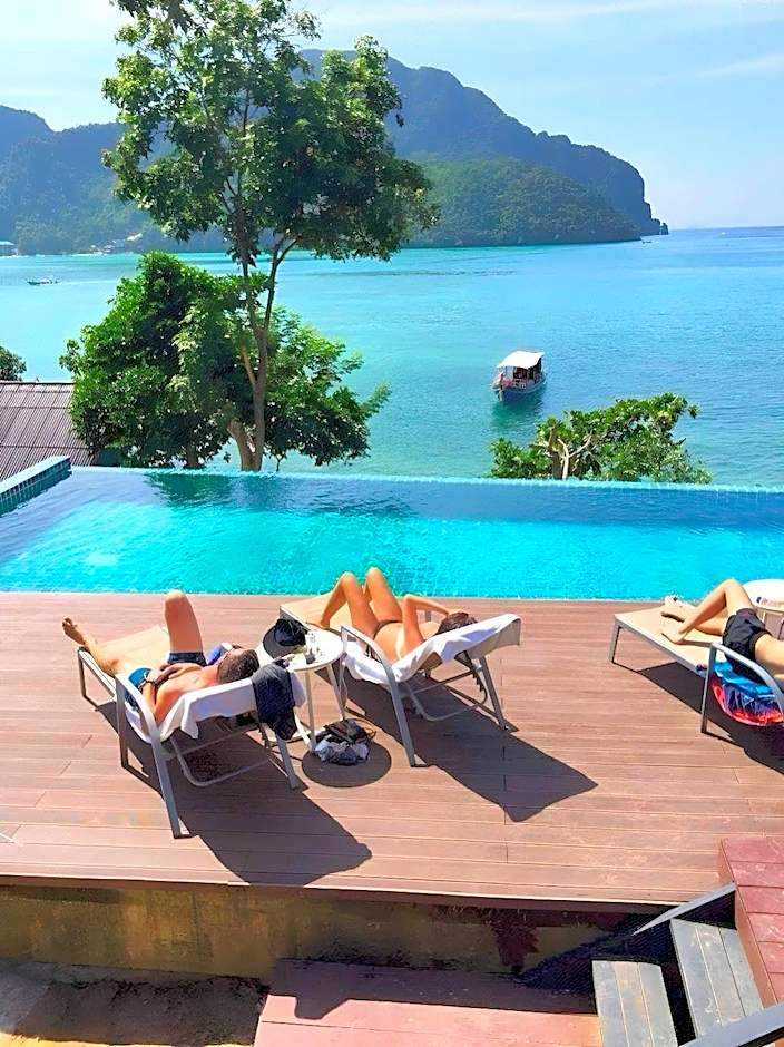 The Cobble Beach Hotel- Phi Phi Island
