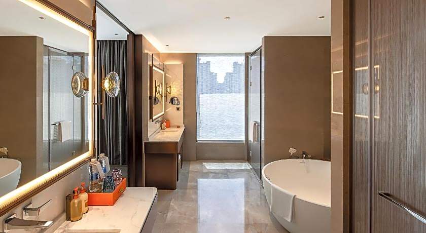 Crowne Plaza Qingdao Jinshui By IHG