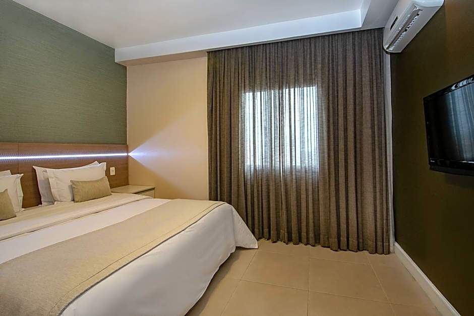 Hotel Adrianópolis All Suites