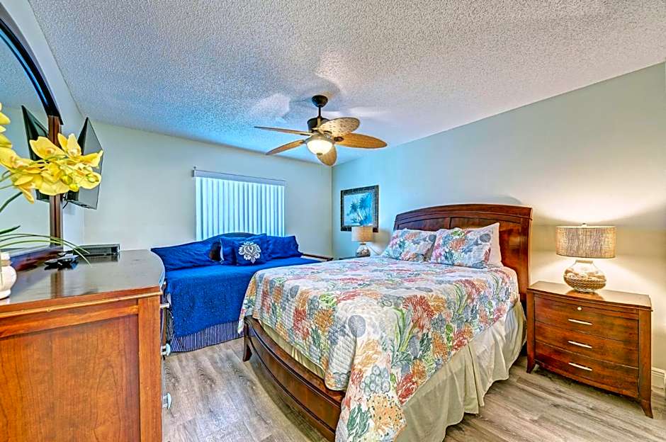 Anna Maria Island Beach Palms 5B