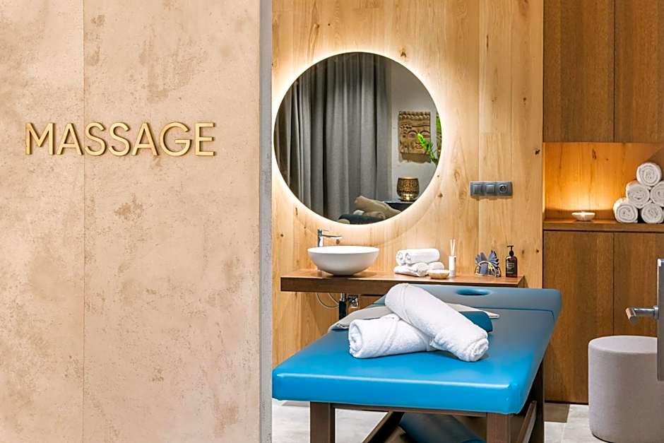 Mosaic House Design Hotel