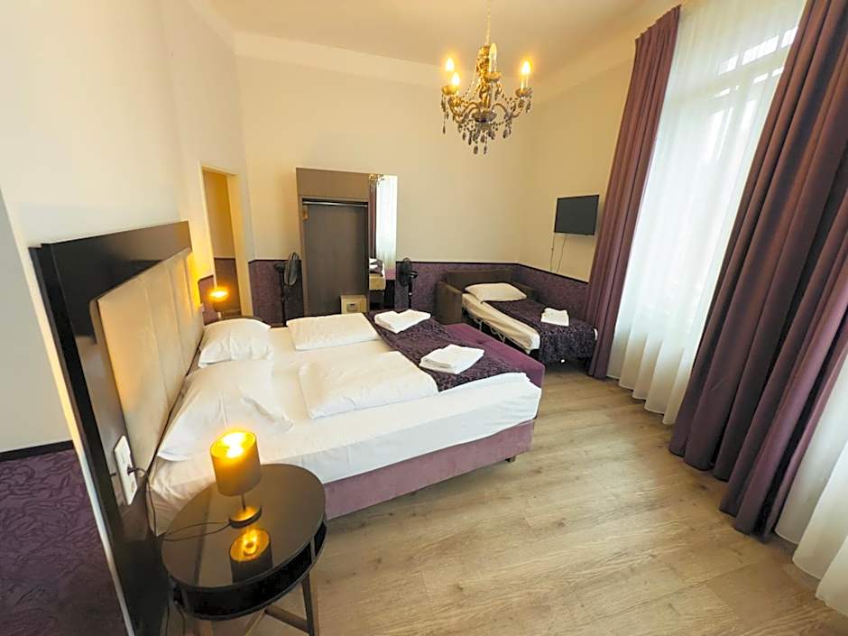 Hotel Pension Baron am Schottentor