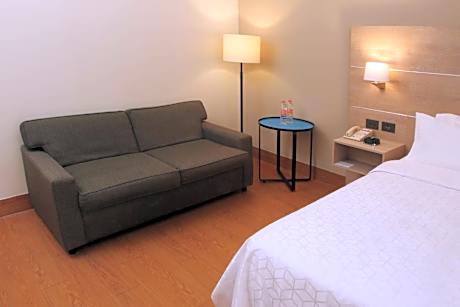 Standard King Room - Accessible