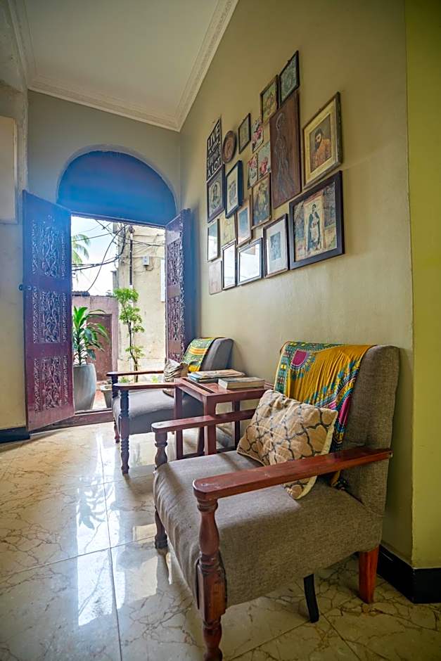 Stonetown View Hotel