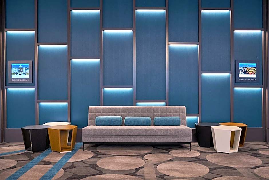 Hilton Des Moines Downtown