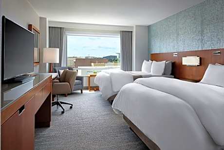 Traditional Queen Room with Two Queen Beds - Hearing Accessible