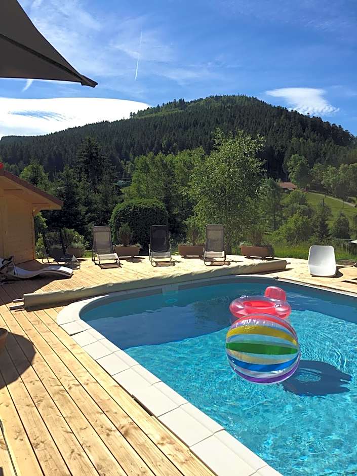 Maison La Devinière - sauna et spa compris accessibles toute l'année