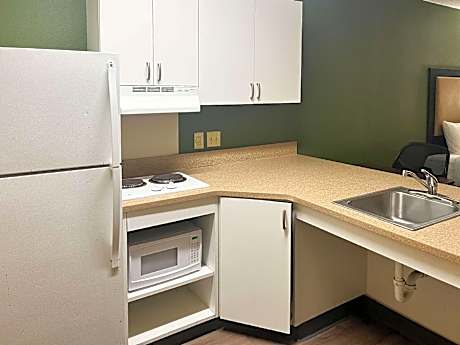 2 Queen Beds | Suite, Non-Smoking, Kitchen
