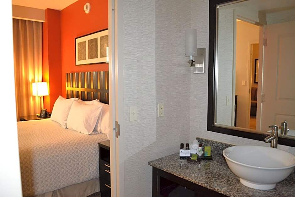 Embassy Suites By Hilton Palmdale