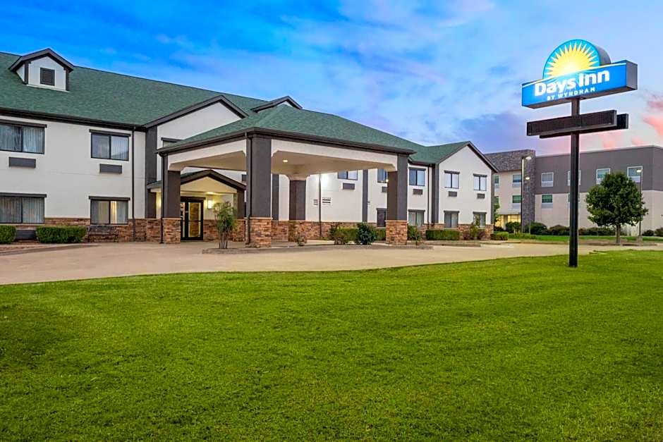 Days Inn by Wyndham Coffeyville