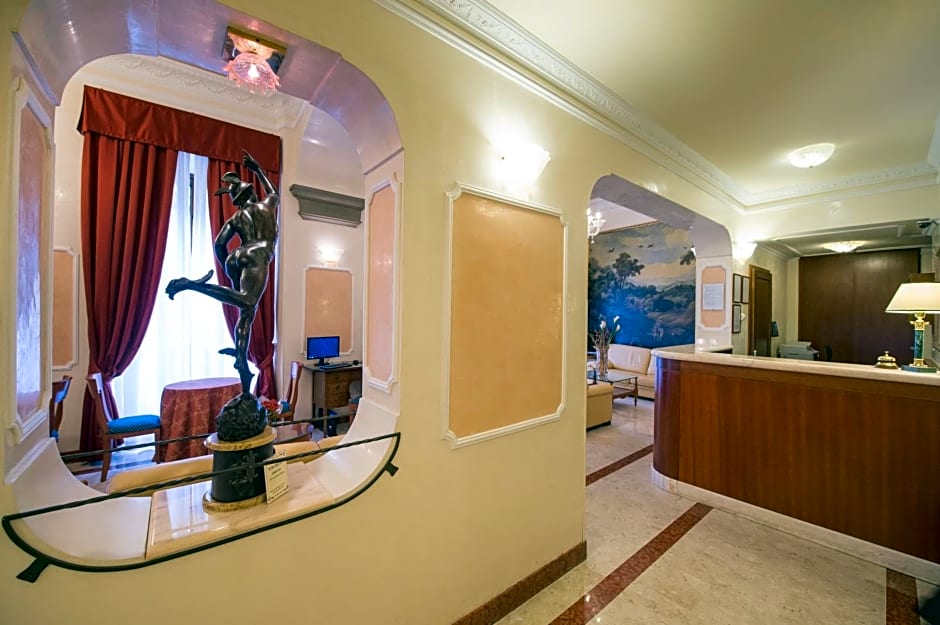 Strozzi Palace Hotel