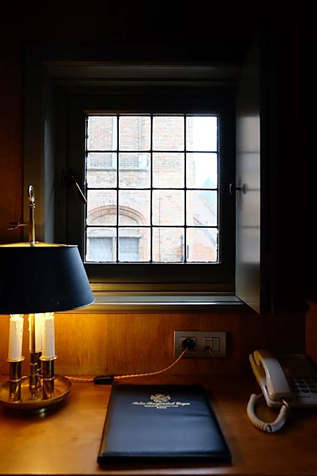 Relais Bourgondisch Cruyce, A Luxe Worldwide Hotel