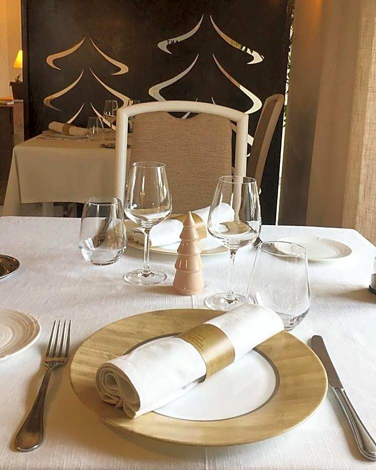 Logis Hotel Restaurant des Sapins