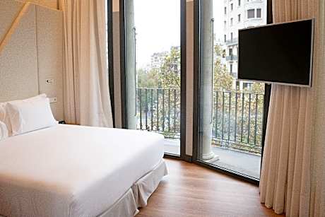 Deluxe Room With Terrace