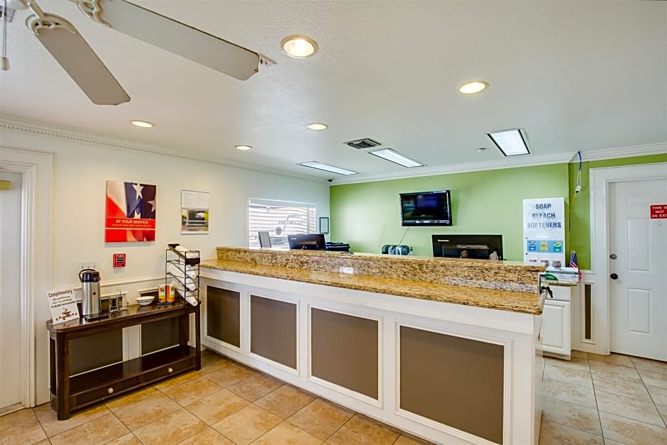 Studio 6 Houston, TX - Clear Lake