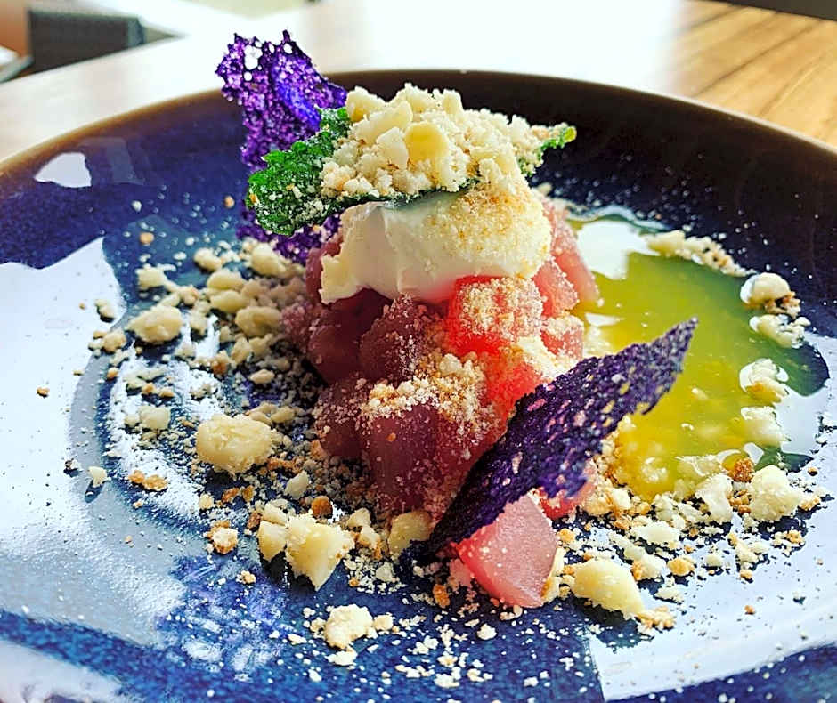 The Rose Hotel Chicago O'Hare, Tapestry Collection by Hilton