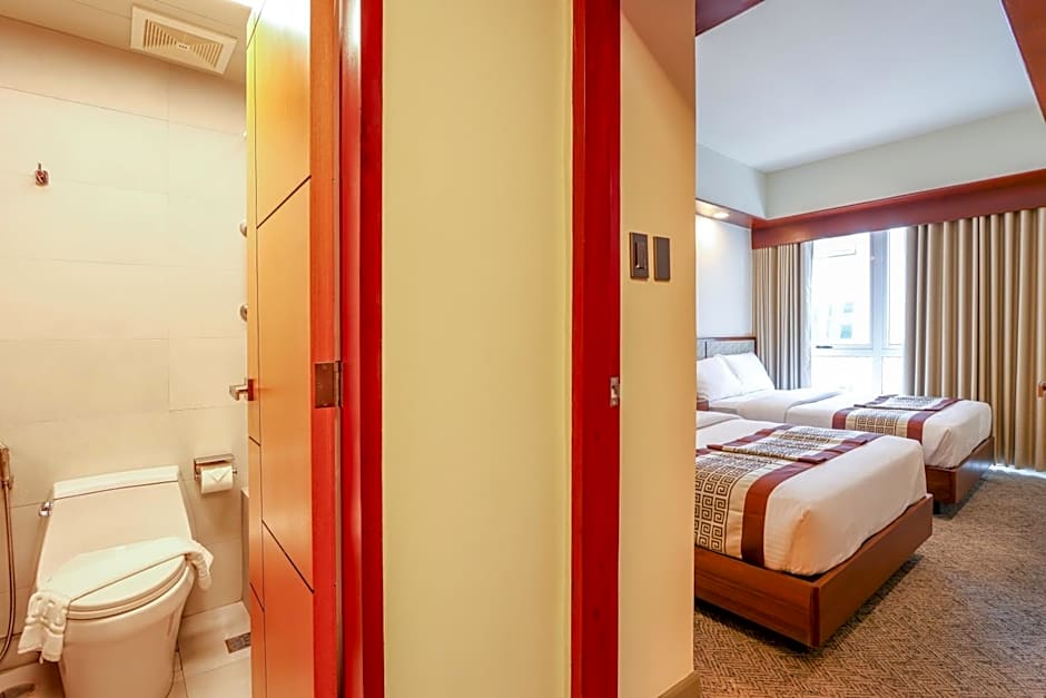 Photo 1 of 4 of 1 Bedroom Suite