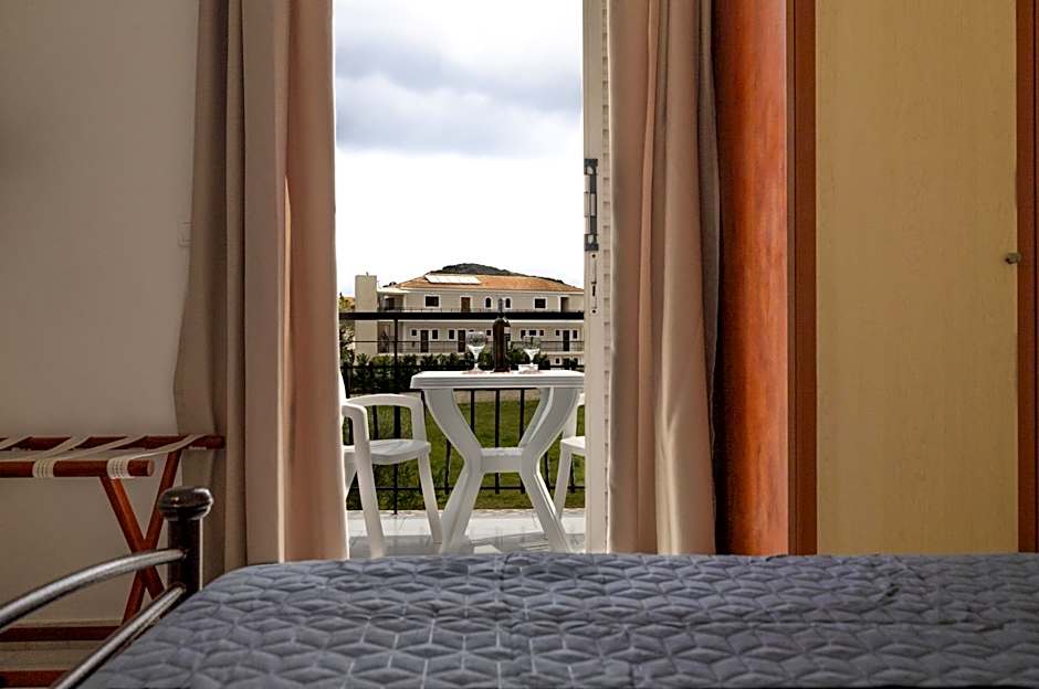 Valianos Studios - Apartments