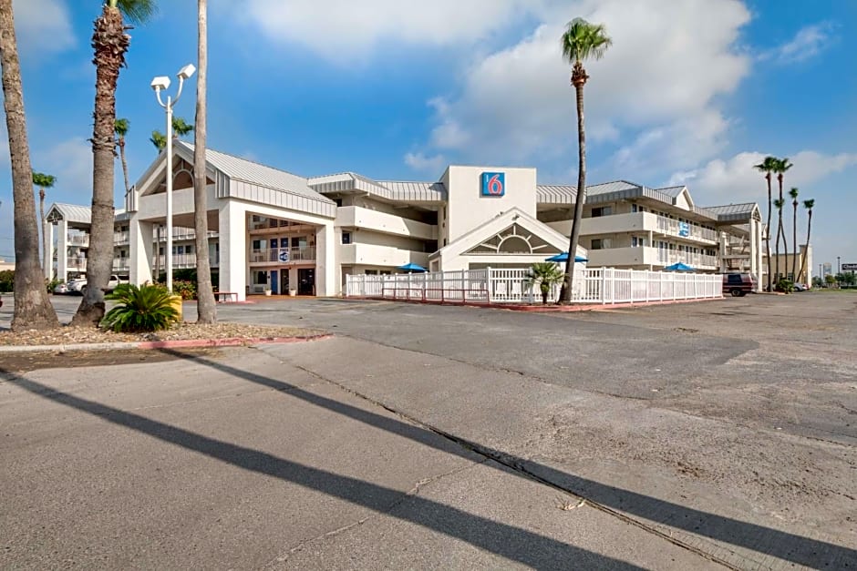 Motel 6-Brownsville, TX North