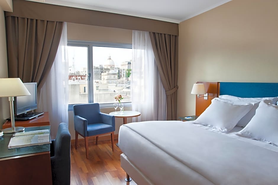 NH Montevideo Columbia