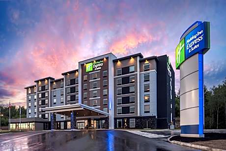 Holiday Inn Express and Suites Moncton North By IHG