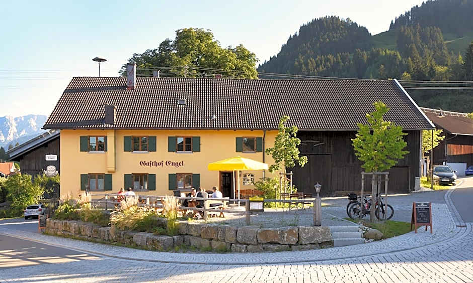Alps Hostel
