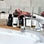 Athens Atrium Hotel & Jacuzzi Suites