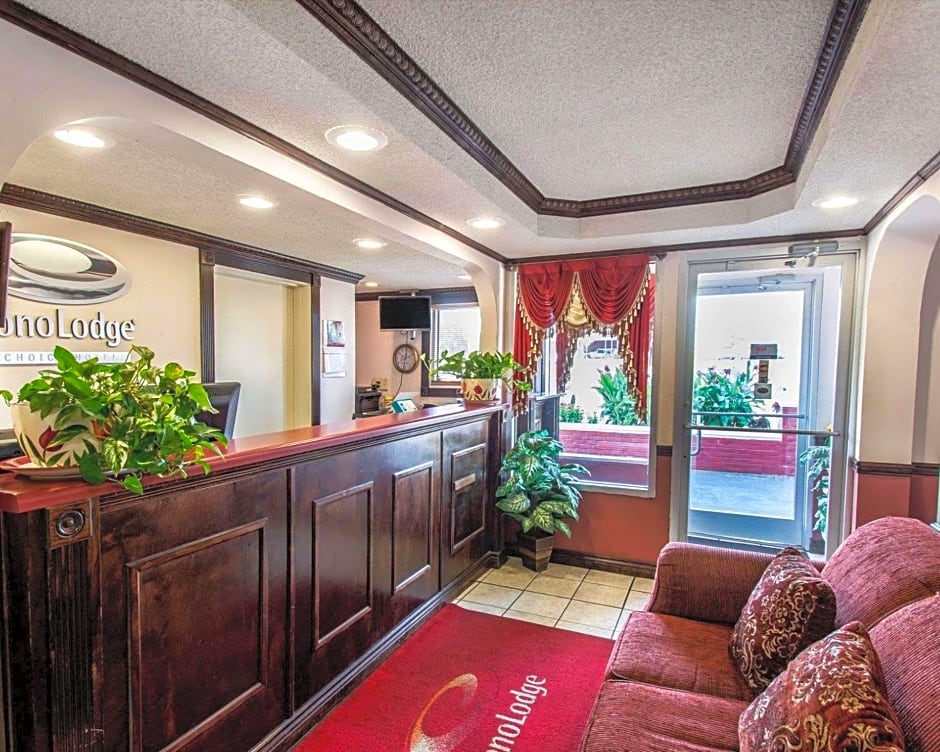 Econo Lodge Andalusia
