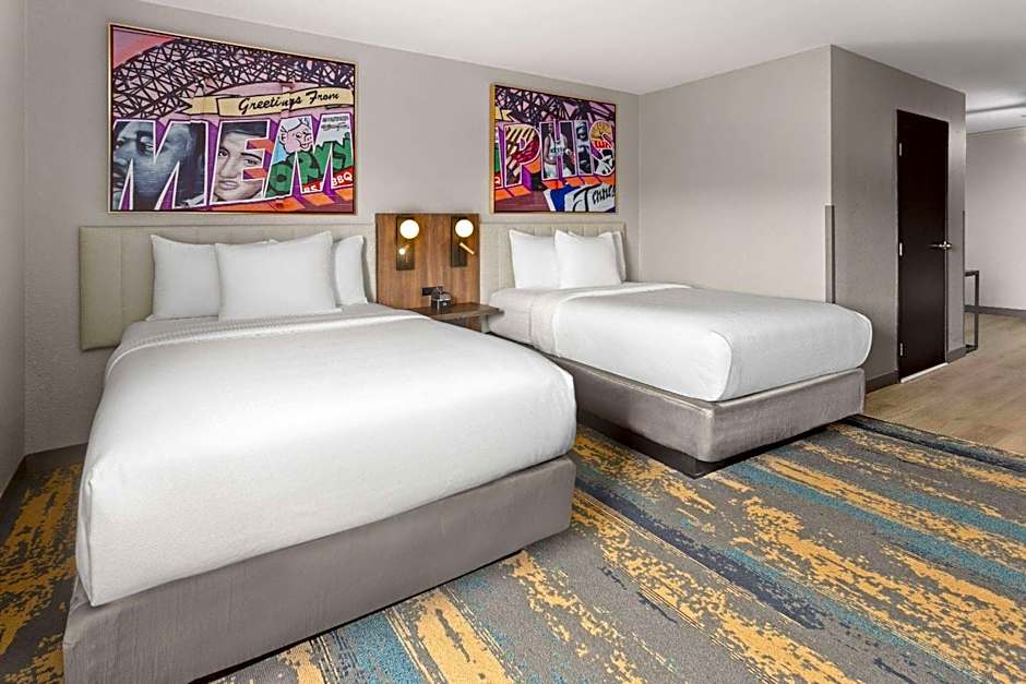 La Quinta Inn & Suites by Wyndham Memphis I-240