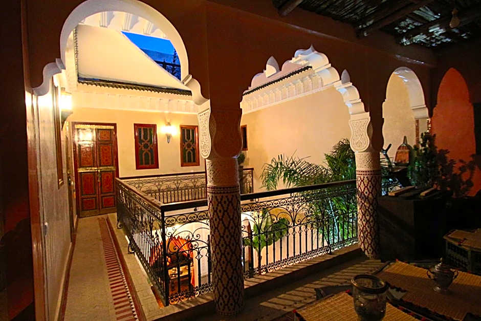 RIAD MAKENE MOUCHKILL