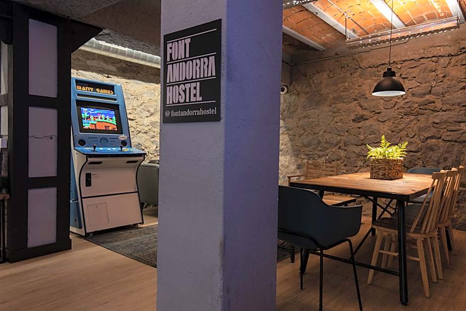 Font Andorra Hostel