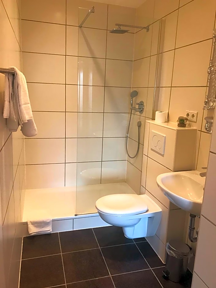 Hotel Athen Kelsterbach Frankfurt Airport
