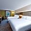 Holiday Inn Express State College at Williamsburg Square By IHG