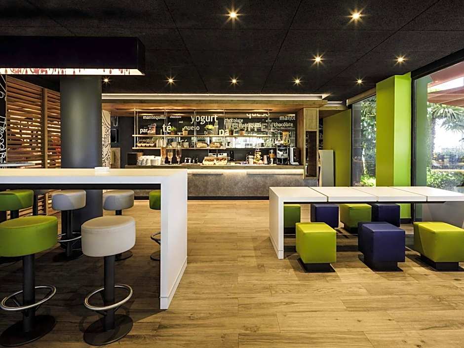 Ibis Budget Málaga Aeropuerto Avenida de Velazquez