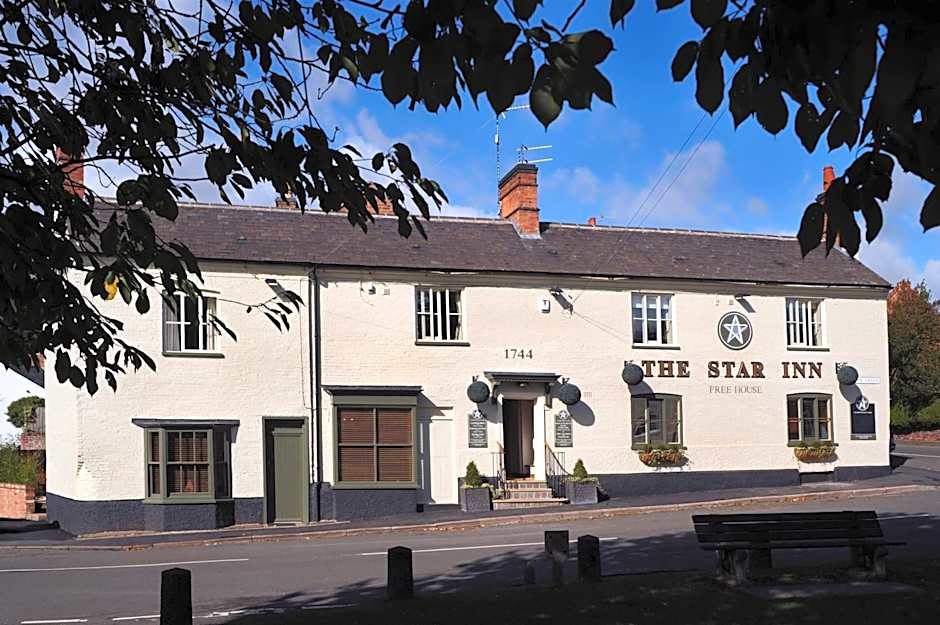 The Star Inn 1744